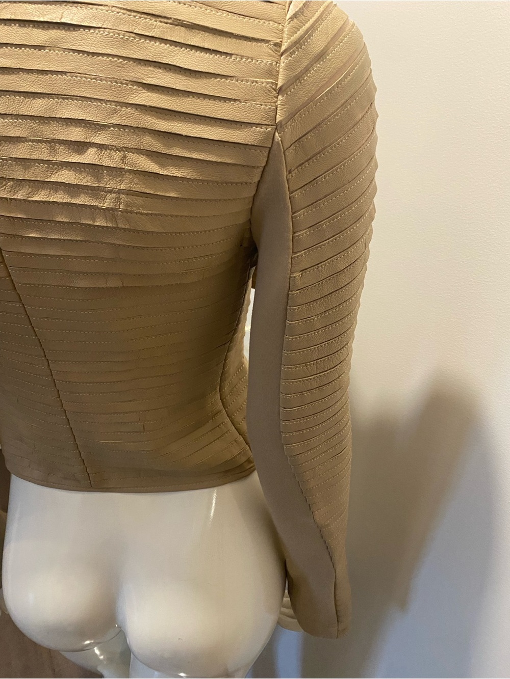 Marciano Layered Ribbed Camel Open-Front Jacket - Picture 2 of 11